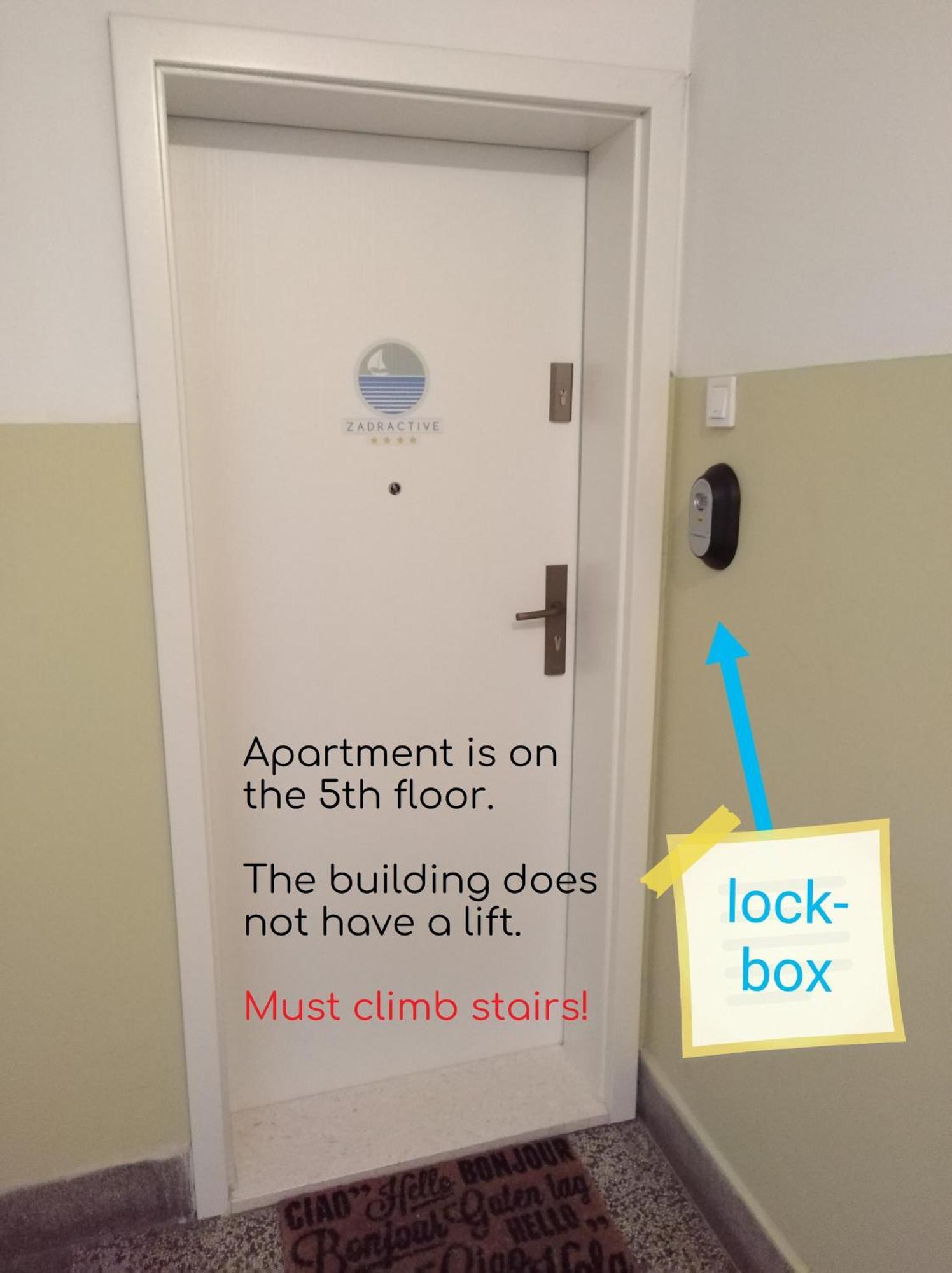 Apartment Zadractive - Perfect View But No Elevator 扎达尔 外观 照片